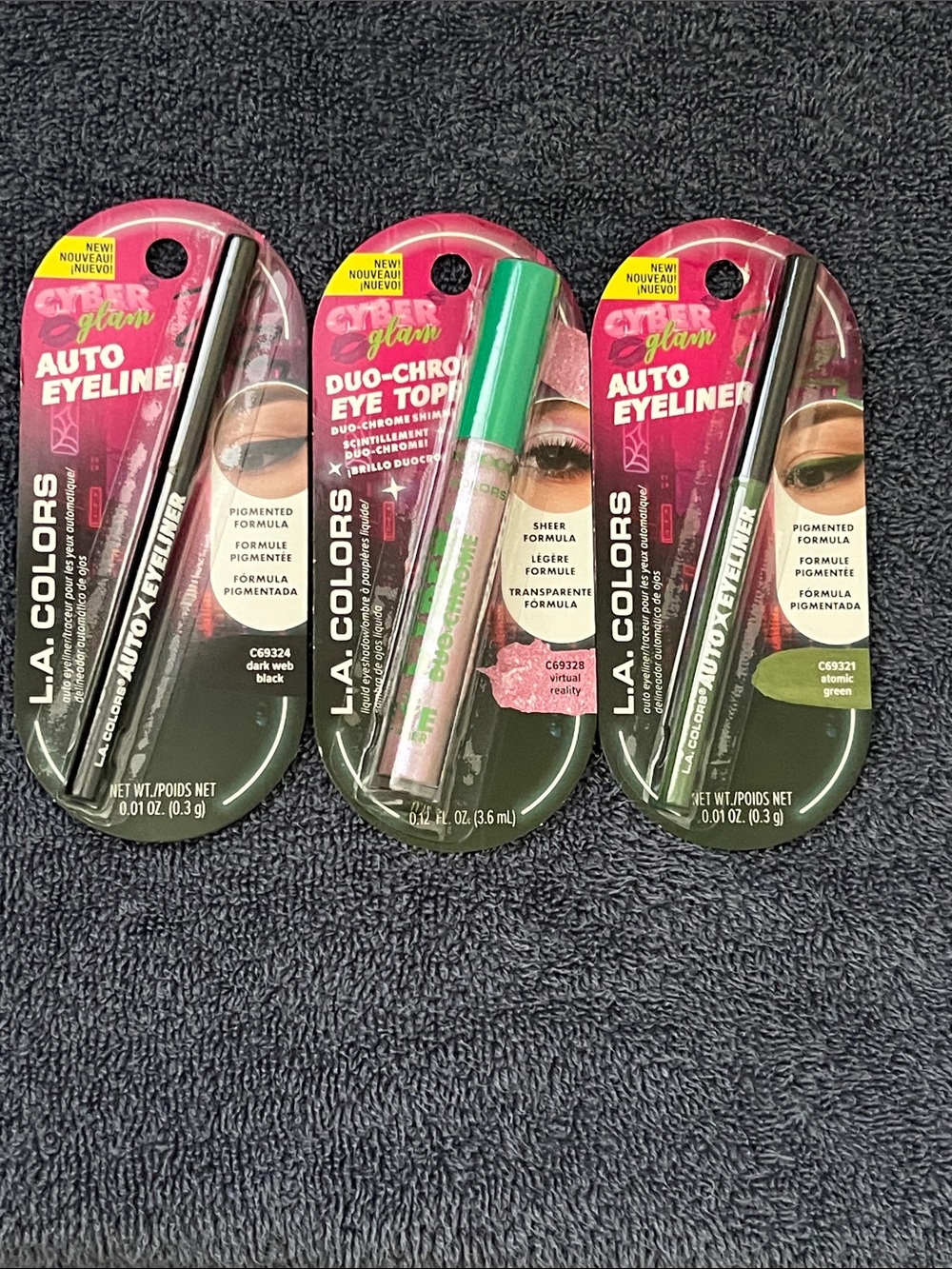 L.A. COLORS Auto Eyeliner & Duo-Chrome Eye Topper Set - Black & Green